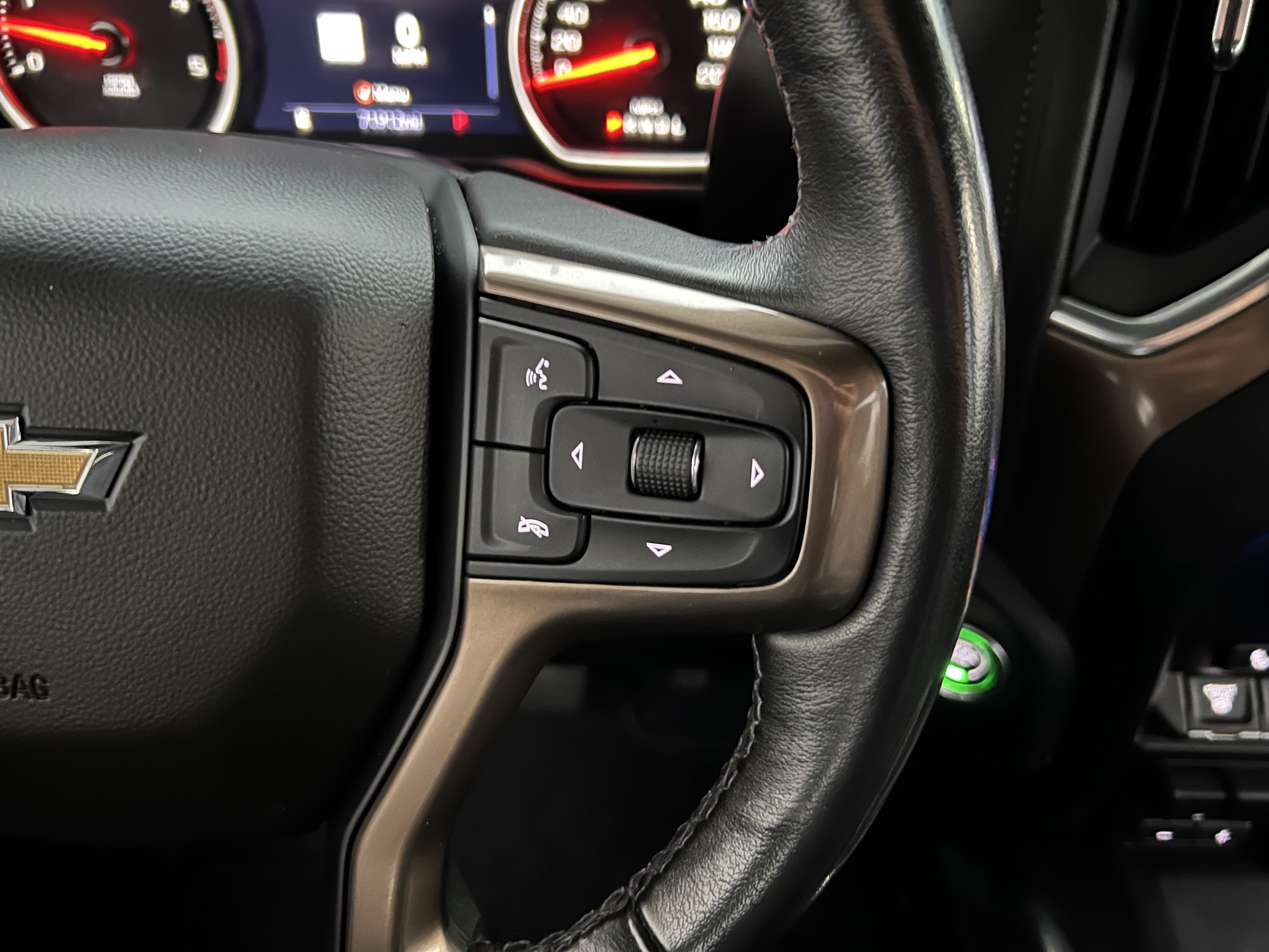 Used 2022 Chevrolet Silverado 3500 High Country w/ Safety Package II image 30