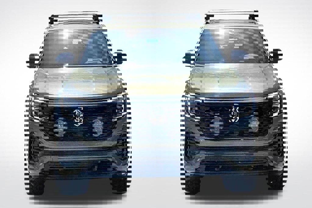 New 2026 Volkswagen Atlas Cross Sport SEL R-Line AWD/4WD image 2