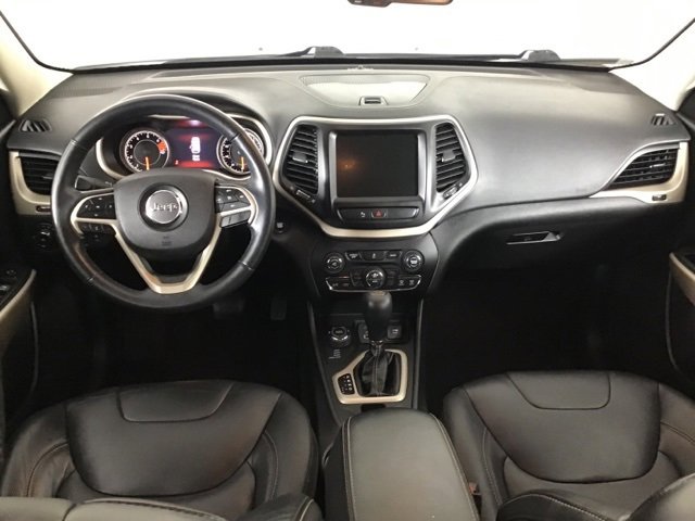 Used 2018 Jeep Cherokee Limited image 13