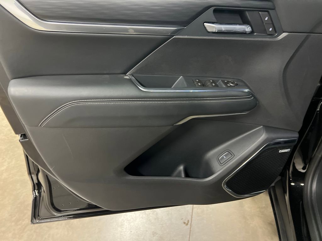 New 2026 GMC Acadia Elevation image 15