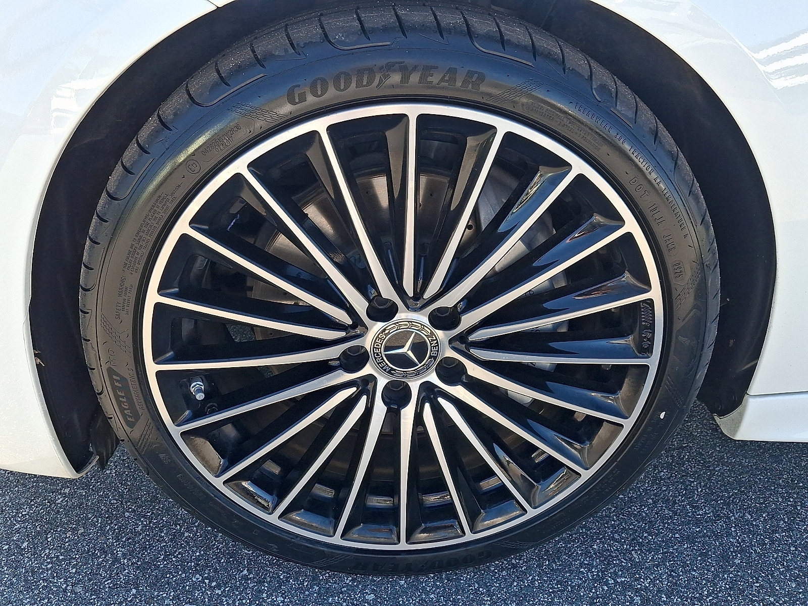 Certified 2024 Mercedes-Benz C 300 Sedan image 8