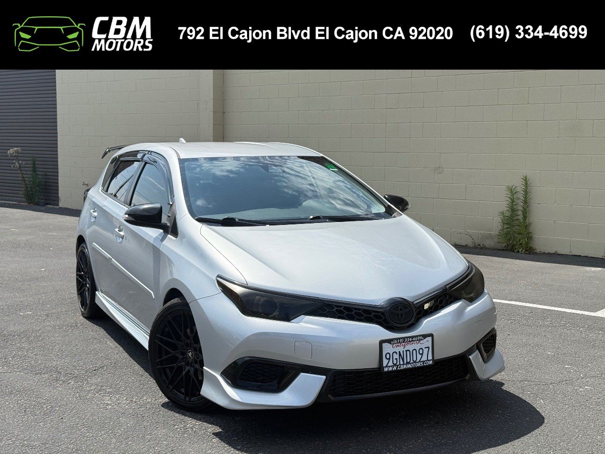 Used 2018 Toyota Corolla iM w/ Carpet Mat Package (TMS)