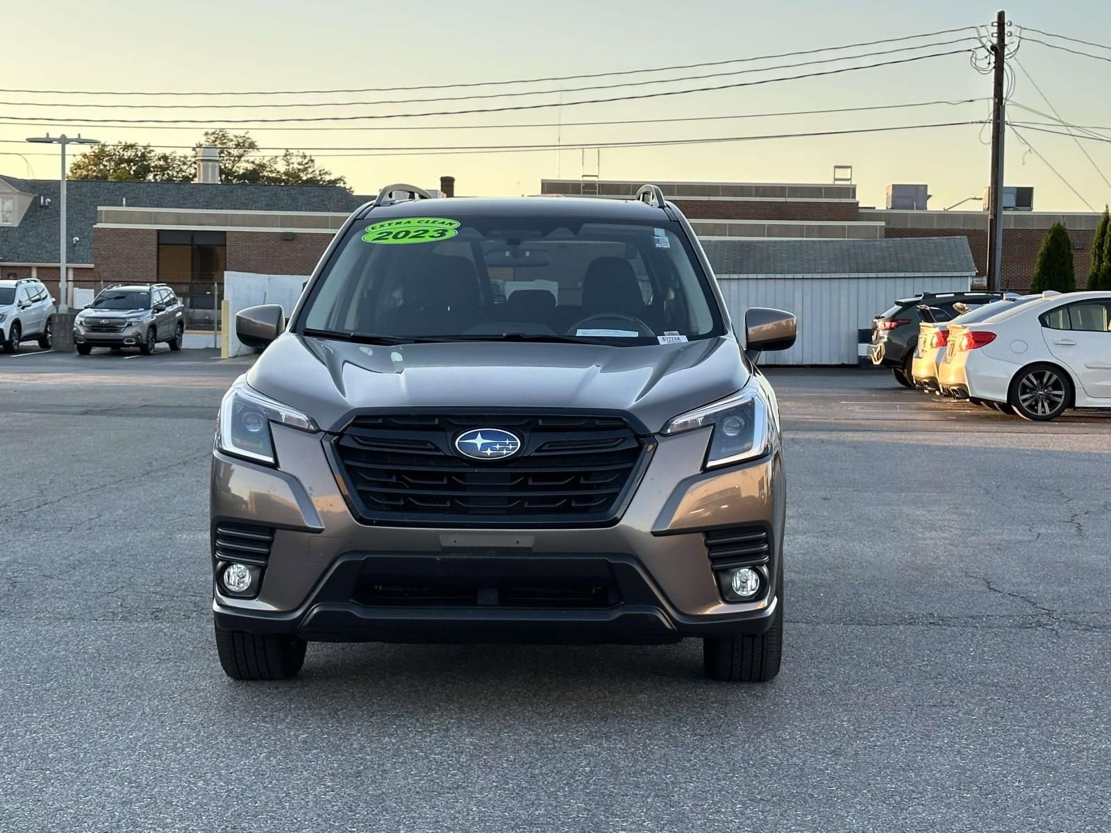 Used 2023 Subaru Forester Premium image 8