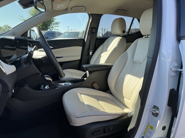 Used 2024 Buick Encore GX Avenir w/ Avenir Convenience Package image 10