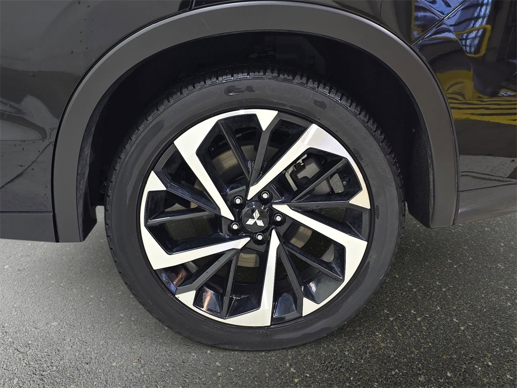 Used 2024 Mitsubishi Outlander SEL image 36