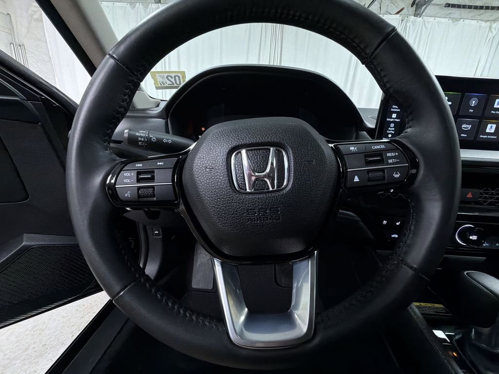 Used 2024 Honda Accord Touring image 25