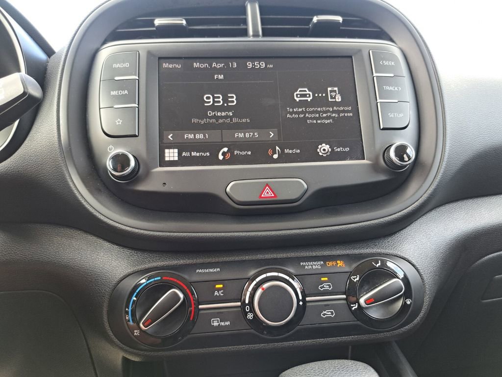 Used 2025 Kia Soul LX w/ LX Technology Package image 9