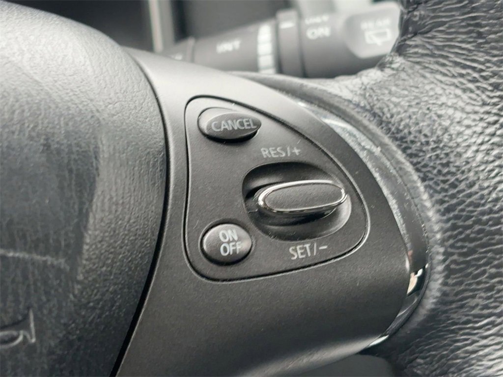 Used 2019 Nissan Murano SV image 17