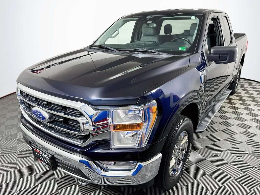 Used 2021 Ford F150 XLT w/ Equipment Group 301A Mid AWD/4WD image 3