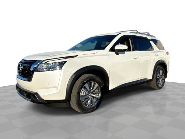 Used 2024 Nissan Pathfinder SL