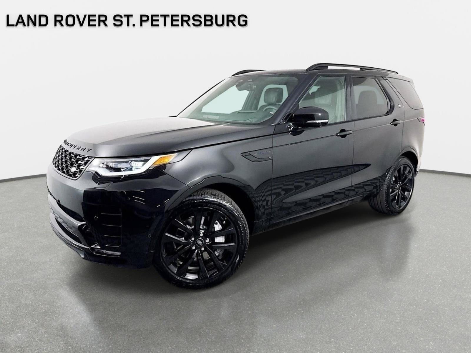 New 2026 Land Rover Discovery Dynamic SE