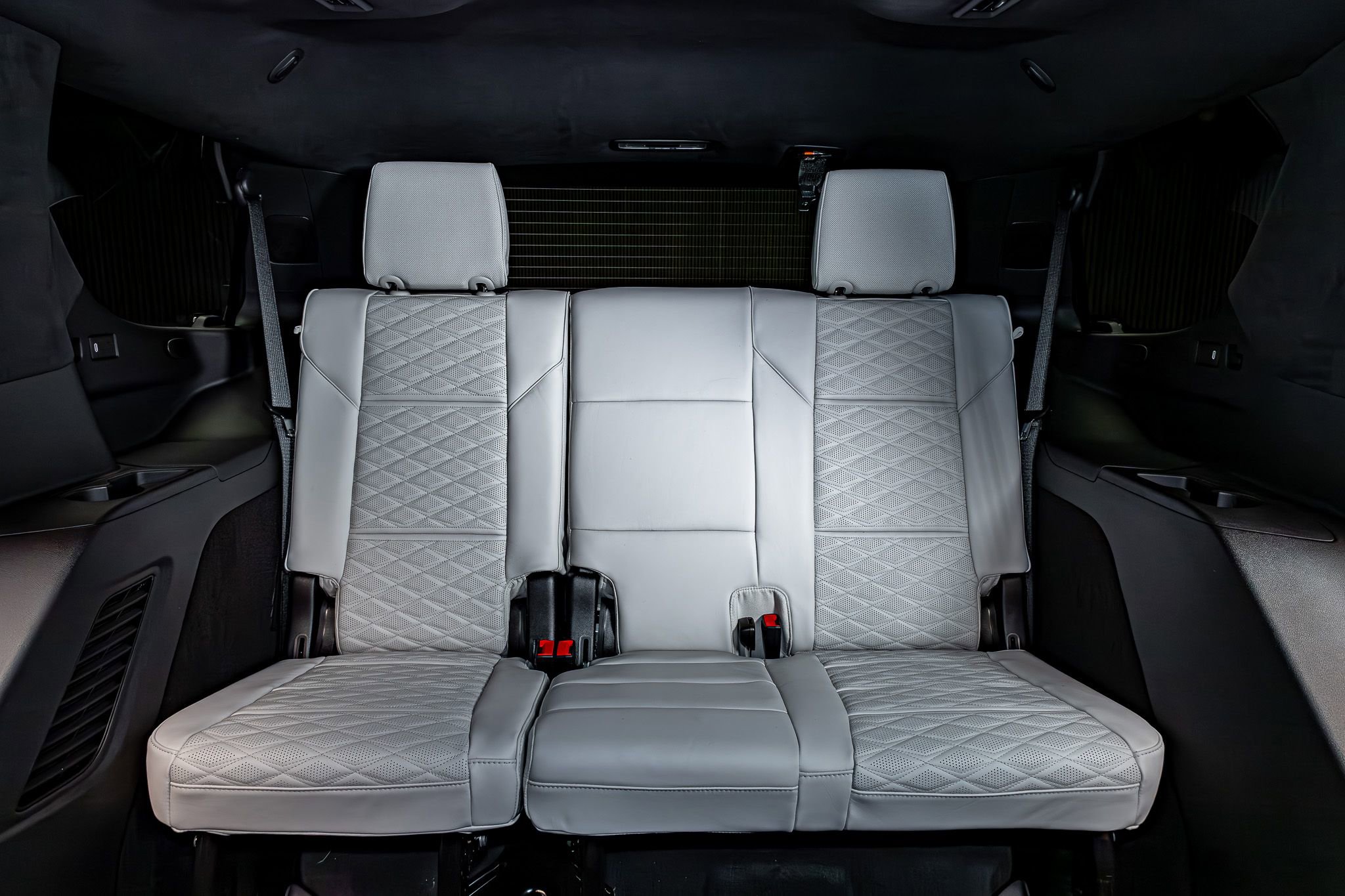 Used 2026 Cadillac Escalade Platinum Sport w/ LPO, ONYX Package image 23