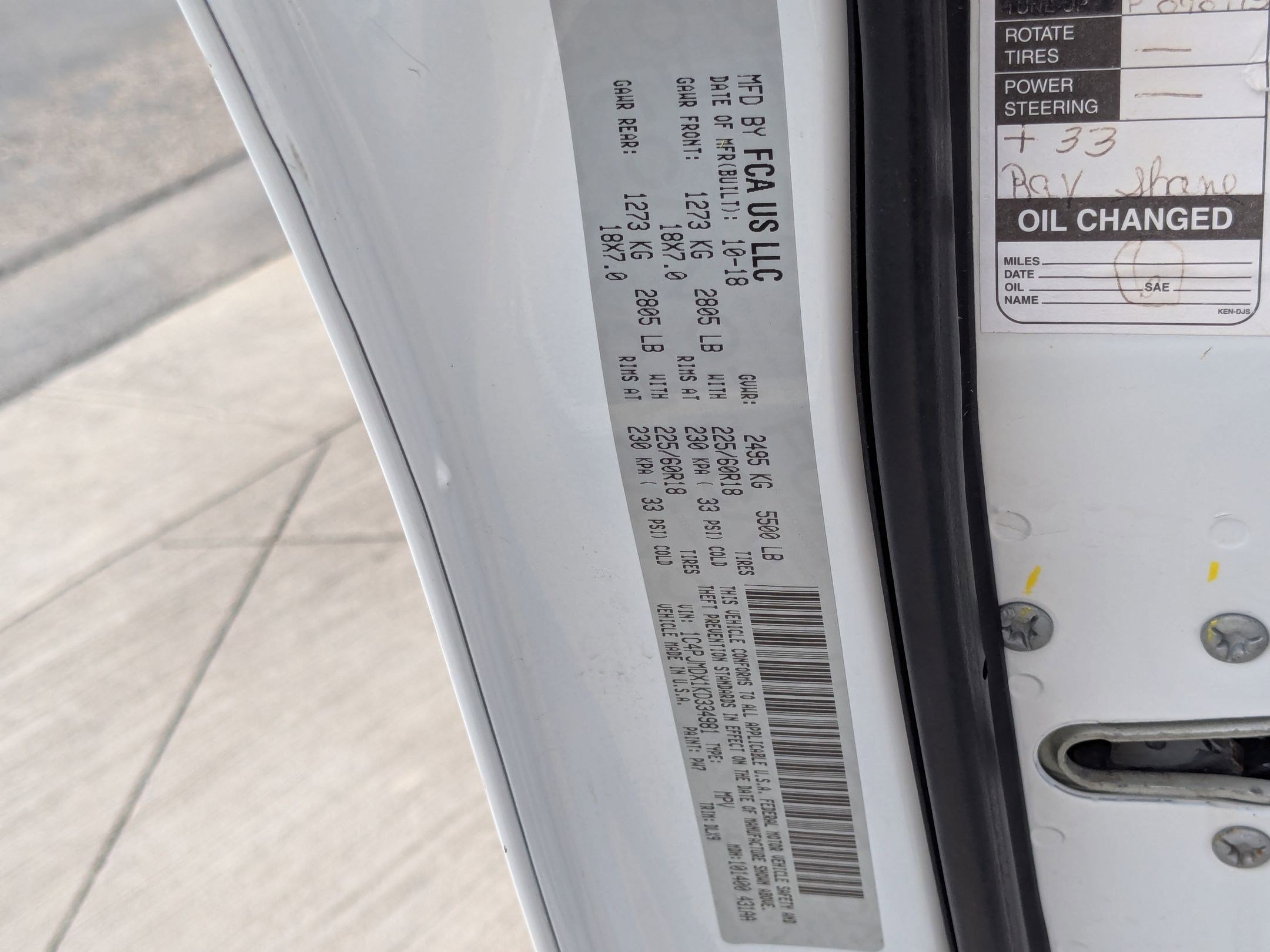 Used 2019 Jeep Cherokee Limited AWD/4WD image 34