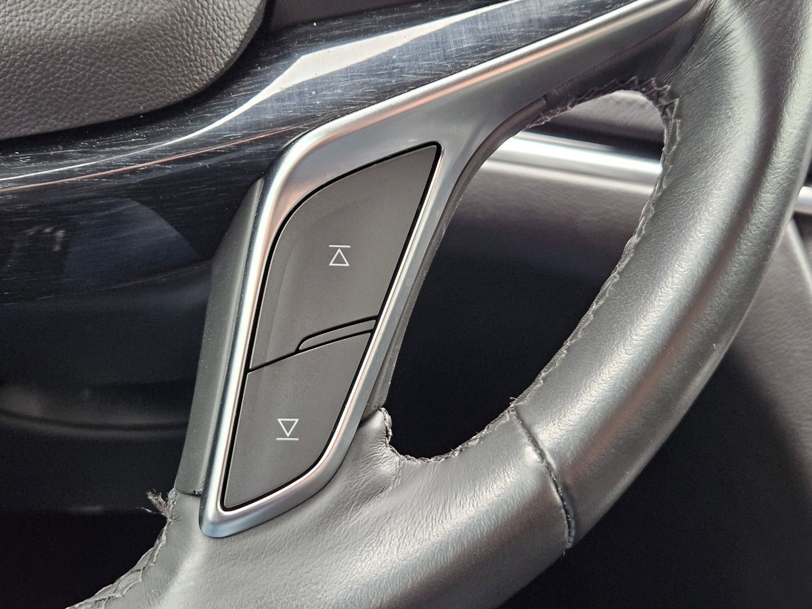 Used 2024 Cadillac XT5 Premium Luxury w/ Technology Package image 29