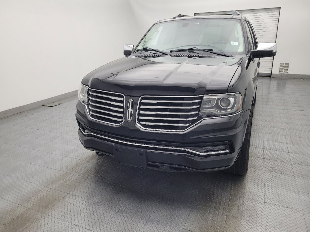 Used 2015 Lincoln Navigator 4WD w/ Equipment Group 101A Reserve image 15