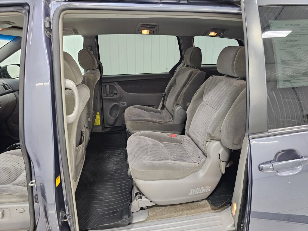 Used 2006 Toyota Sienna LE FWD image 12