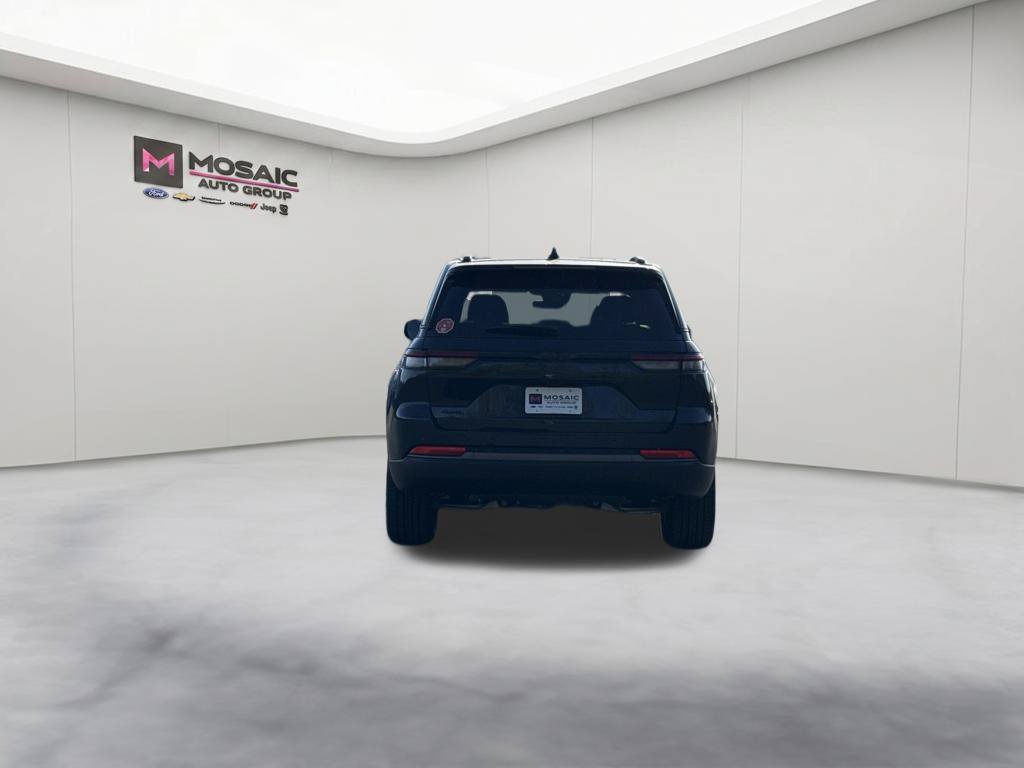 New 2027 Jeep Grand Cherokee Limited AWD/4WD image 7