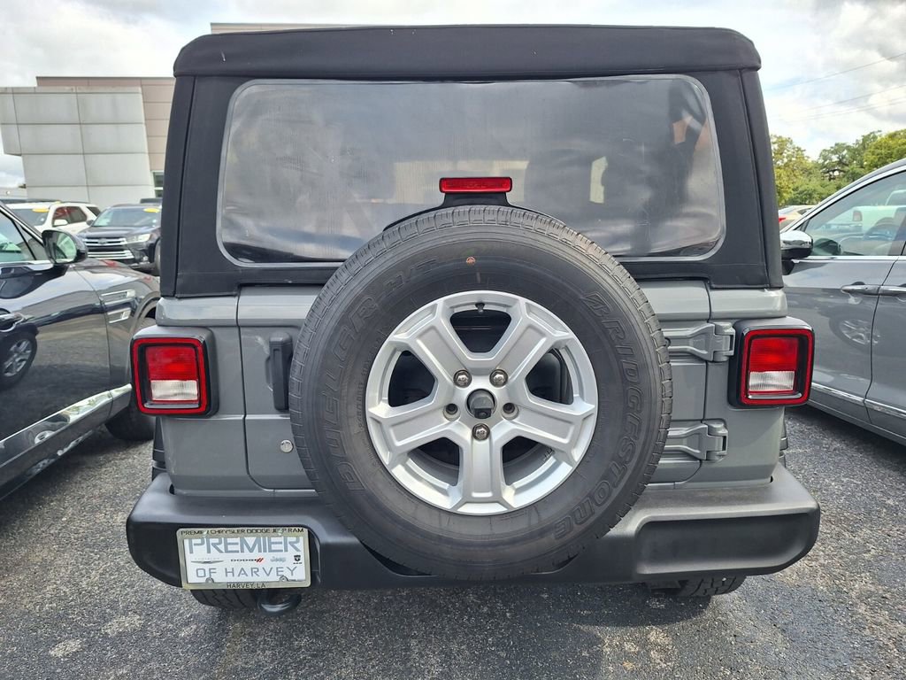 Used 2020 Jeep Wrangler Sport AWD/4WD image 5