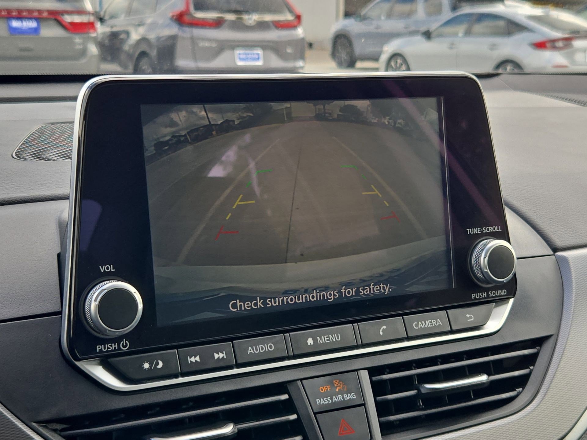 Used 2025 Nissan Altima 2.5 SR image 23