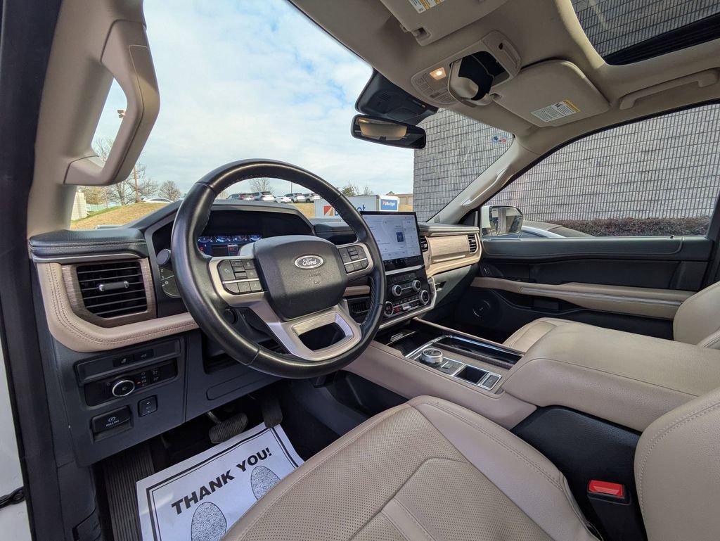 Used 2024 Ford Expedition Max Limited RWD image 15