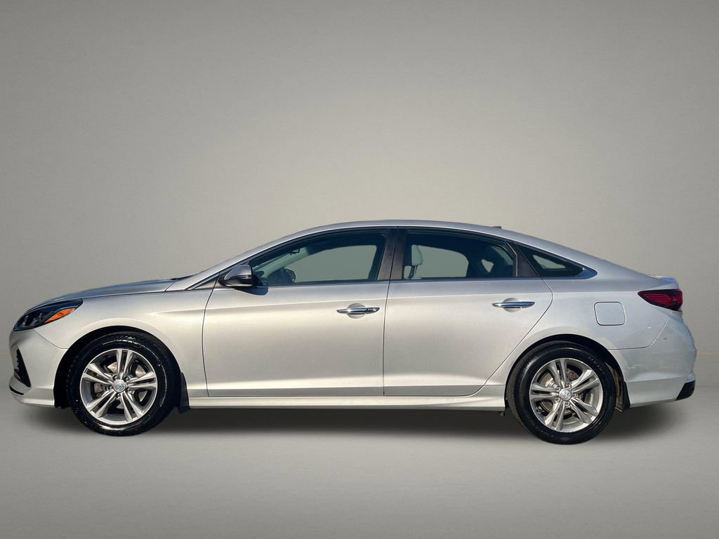 Used 2018 Hyundai Sonata SEL FWD image 2