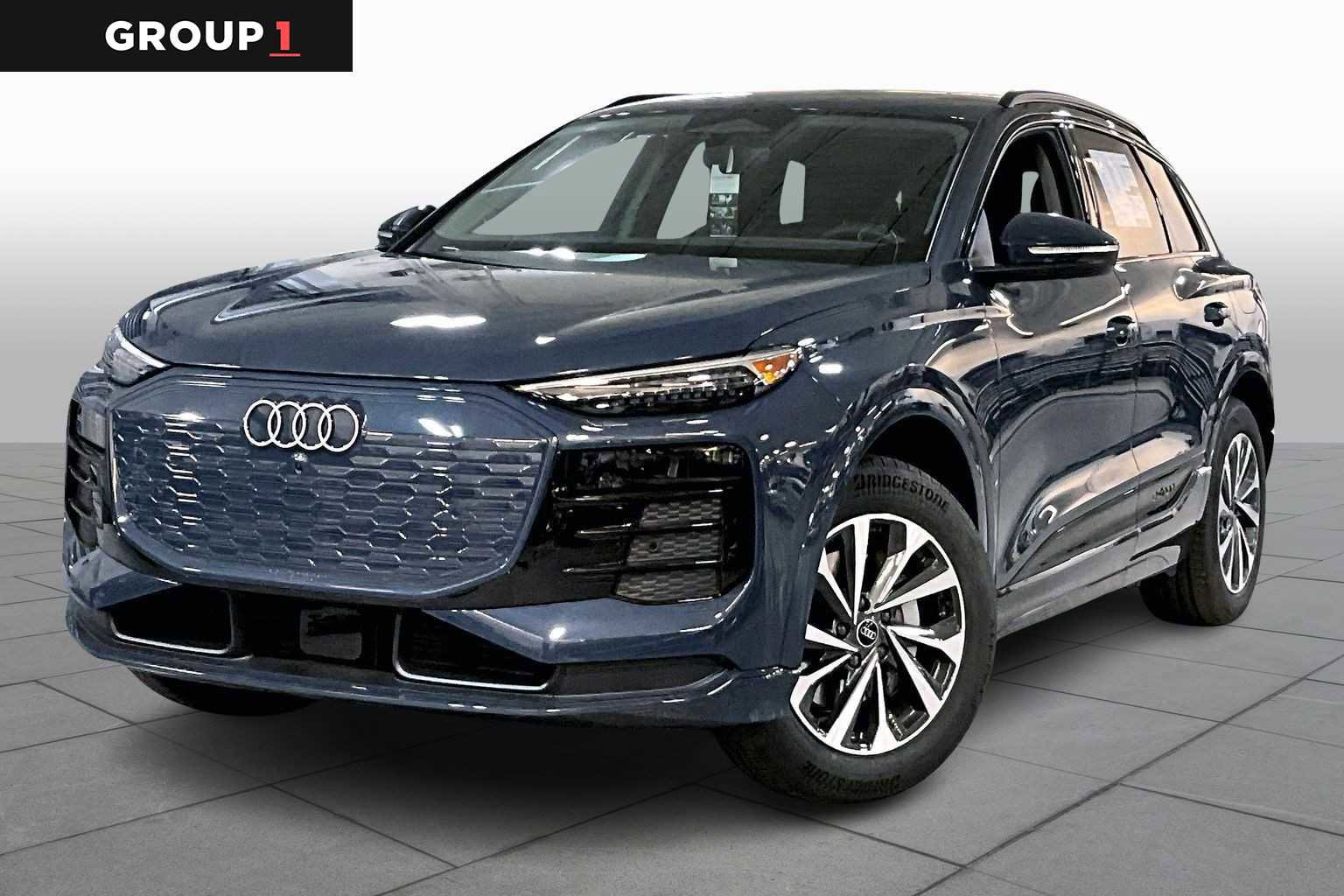 New 2025 Audi Q6 e-tron Premium Plus