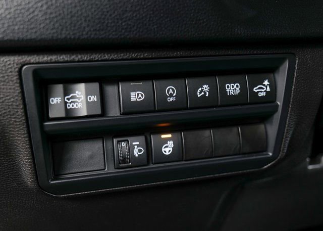 Used 2025 Toyota Tundra SR5 w/ SR5 Premium Package image 25