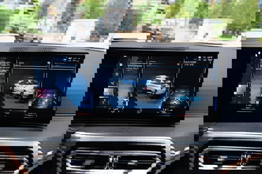 Used 2024 BMW 330i Sedan image 29