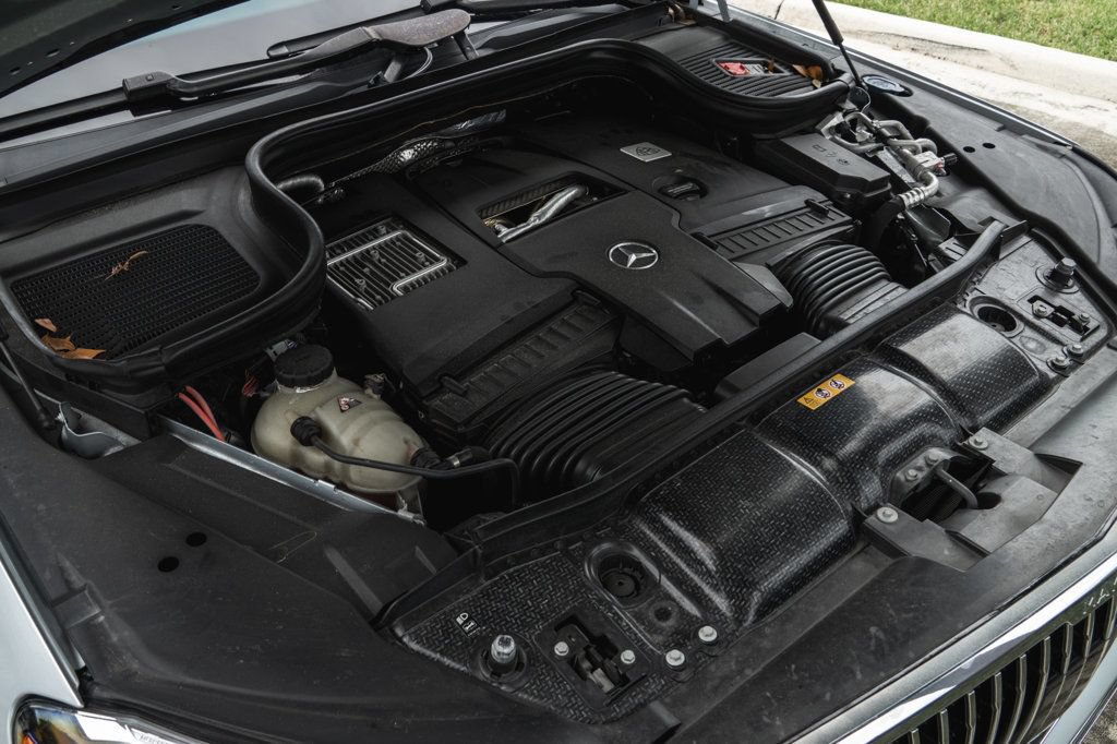 Used 2022 Mercedes-Benz Maybach GLS 600 4MATIC image 34