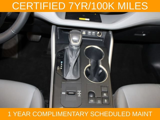 Used 2023 Toyota Highlander XLE FWD image 26