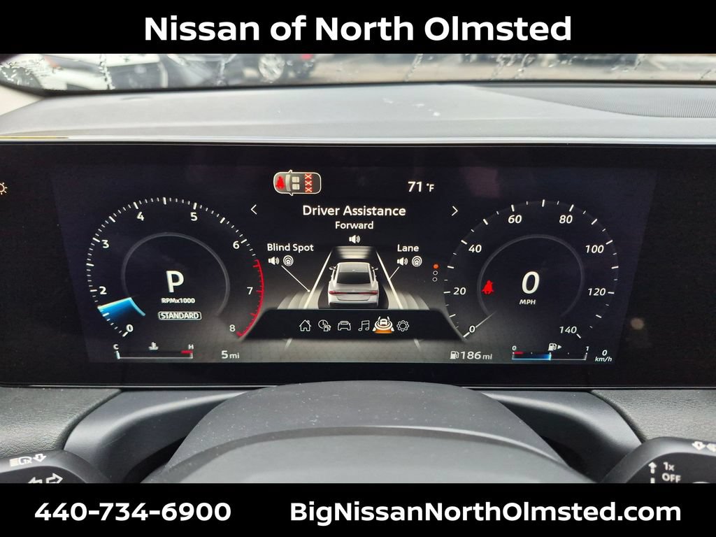 New 2026 Nissan Sentra SR w/ SR Premium Package FWD image 14