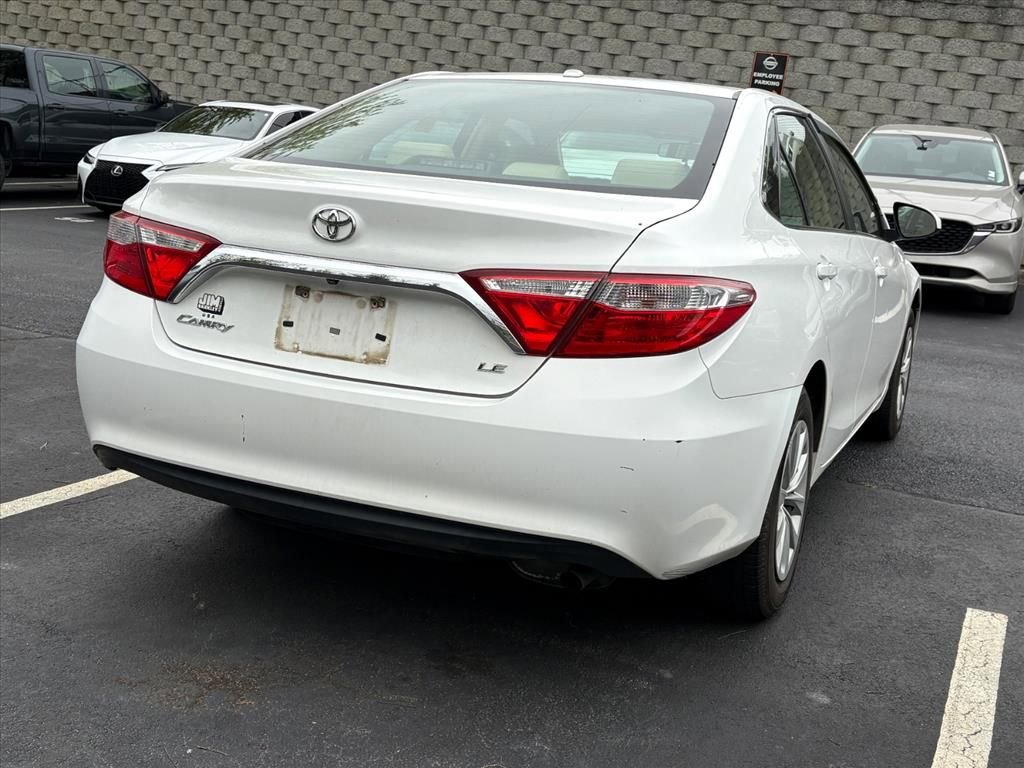 Used 2017 Toyota Camry LE FWD image 6