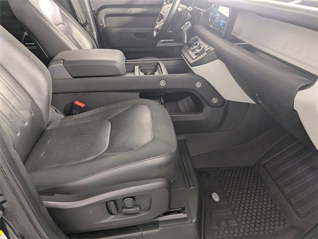 Used 2020 Land Rover Defender 110 SE image 33
