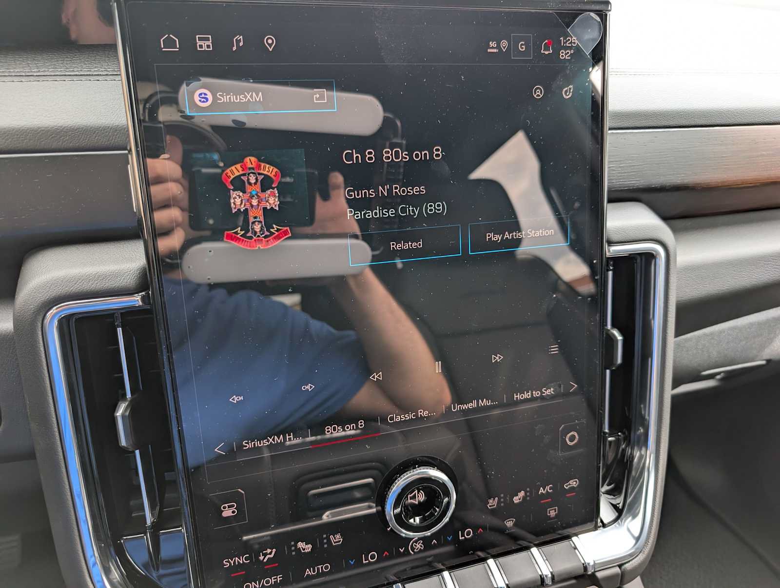 New 2026 GMC Yukon Denali AWD/4WD image 22