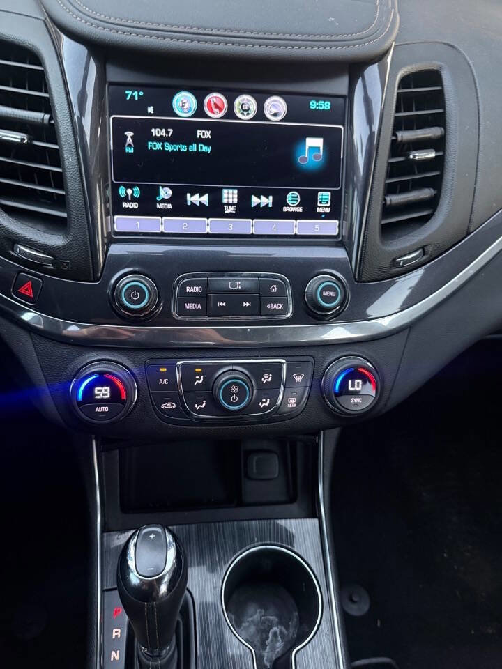 Used 2017 Chevrolet Impala LT image 17