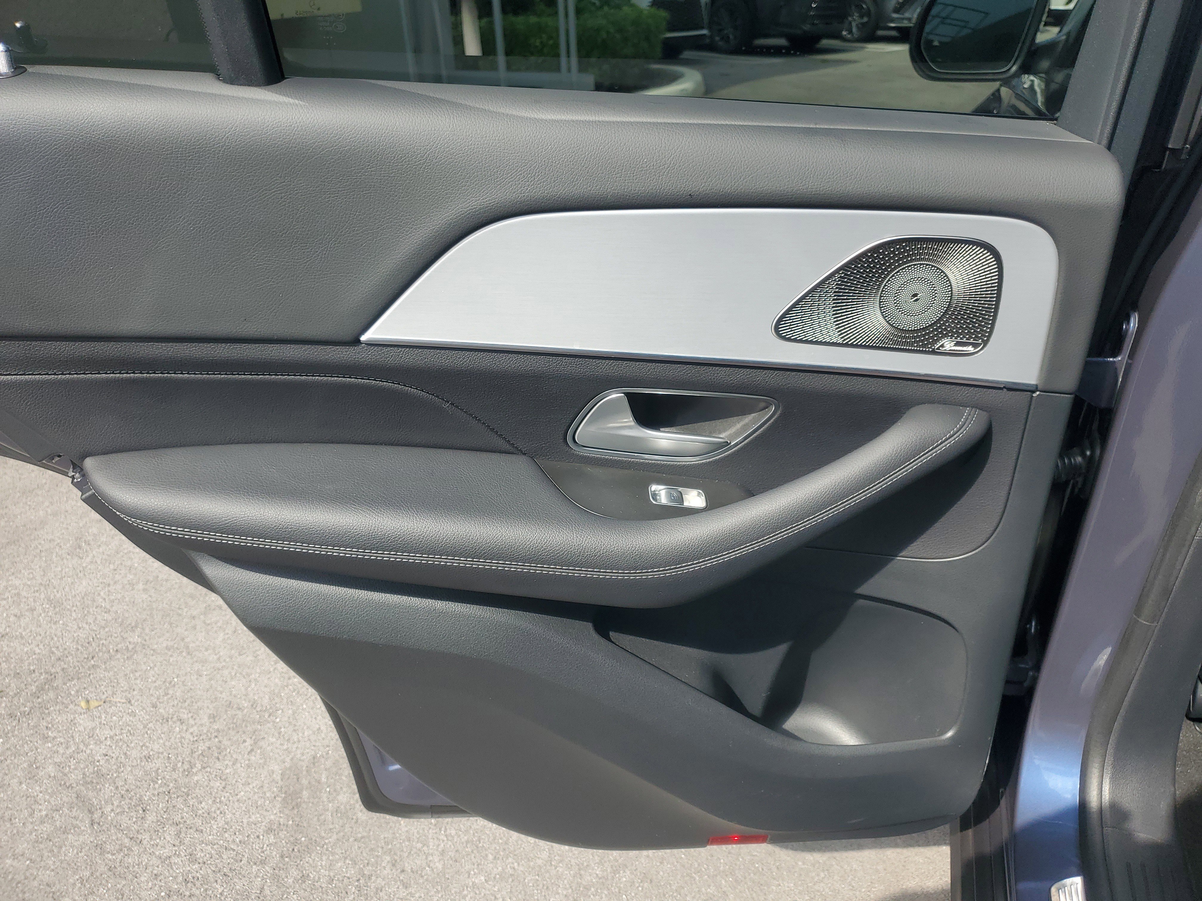 Used 2025 Mercedes-Benz GLE 350 4MATIC image 14