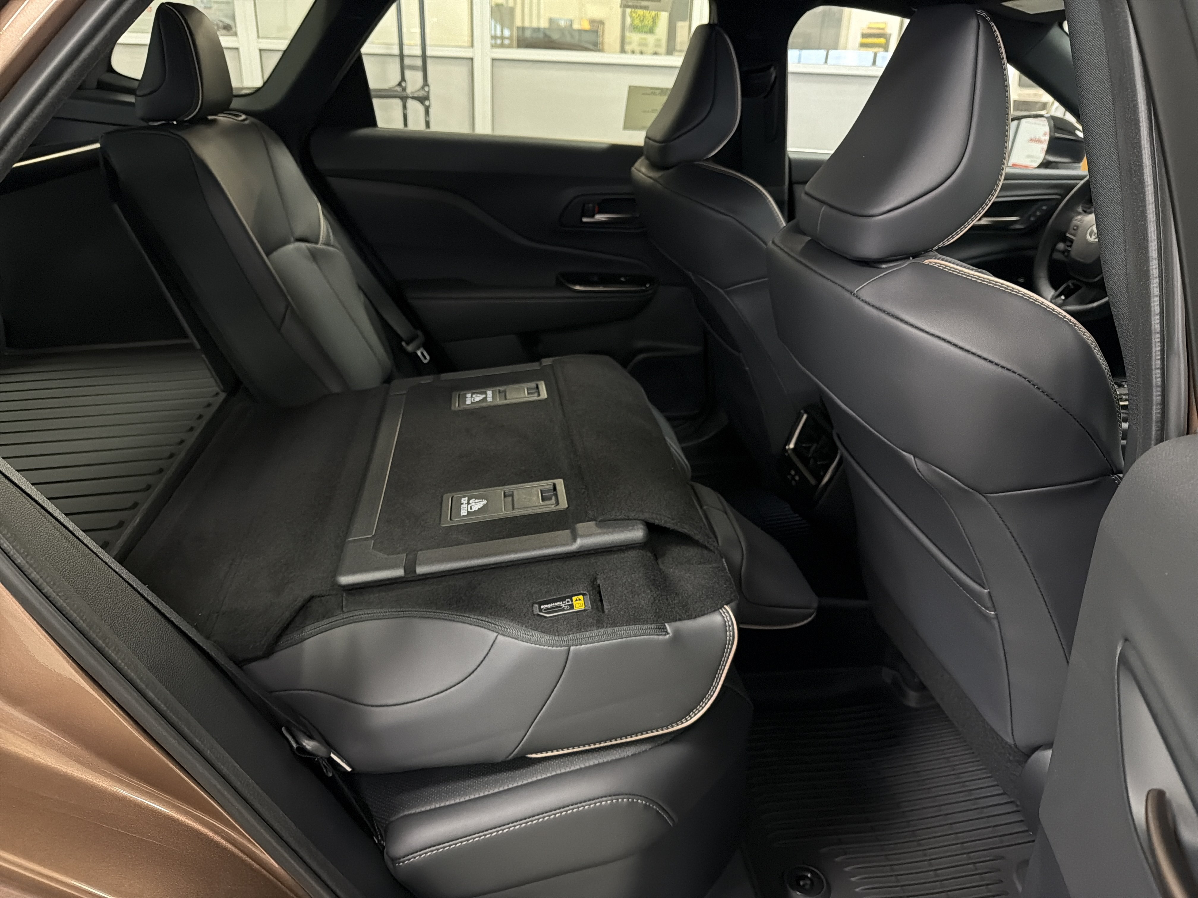 New 2025 Toyota Crown Signia AWD/4WD image 33