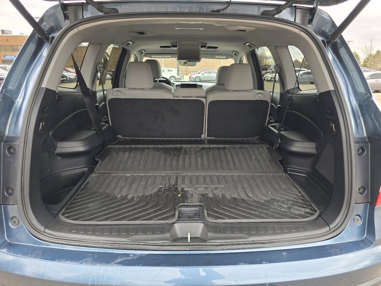 Certified 2020 Honda Pilot Touring image 24