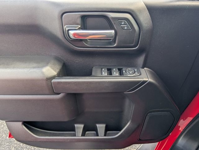 Used 2023 Chevrolet Silverado 1500 Custom image 38