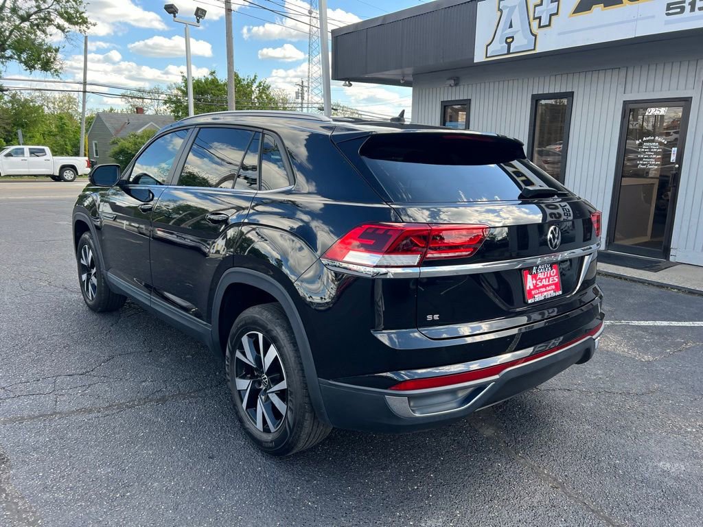 Used 2022 Volkswagen Atlas Cross Sport SE FWD image 8