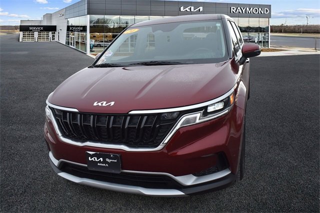 Certified 2024 Kia Carnival LX image 7