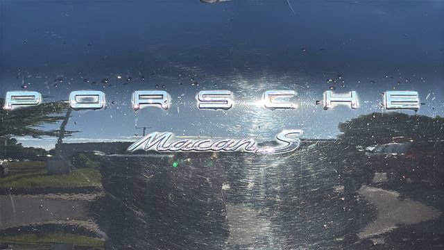 Used 2017 Porsche Macan S AWD/4WD image 27