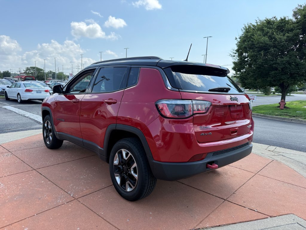 Used 2017 Jeep Compass Trailhawk w/ Leather Interior Group AWD/4WD image 4