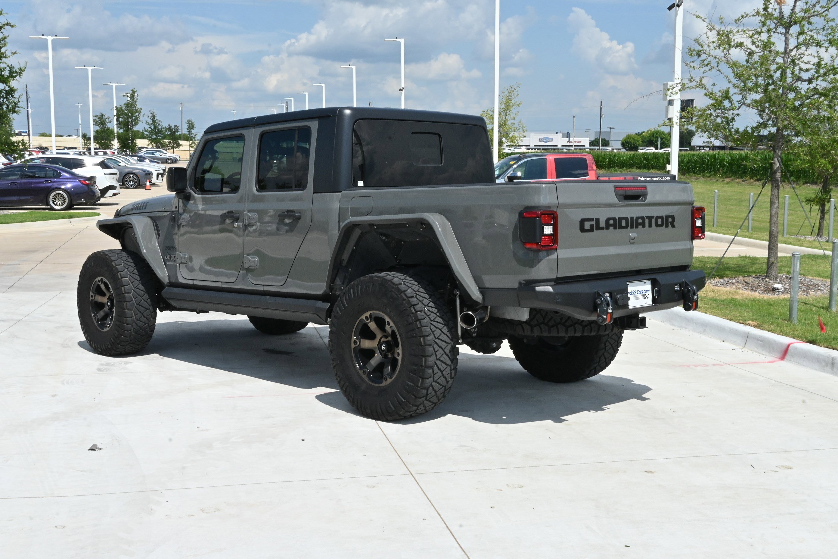 Used 2021 Jeep Gladiator Sport AWD/4WD image 7