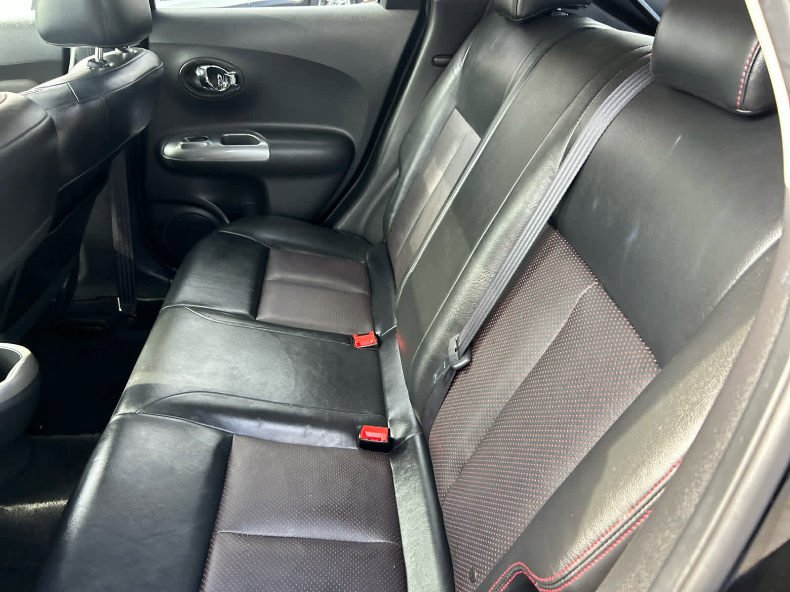 Used 2011 Nissan Juke SL AWD/4WD image 23