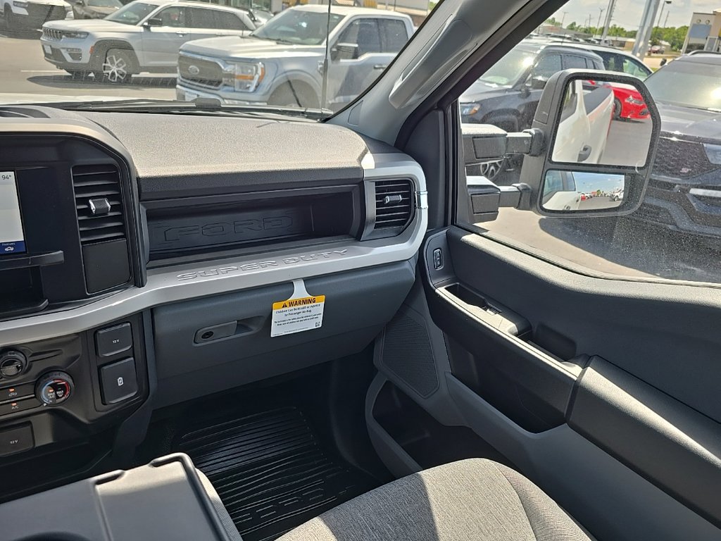 New 2026 Ford F250 XL AWD/4WD image 14