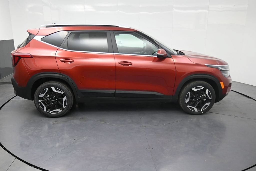 New 2026 Kia Seltos SX w/ SX Sunroof Package AWD/4WD image 11