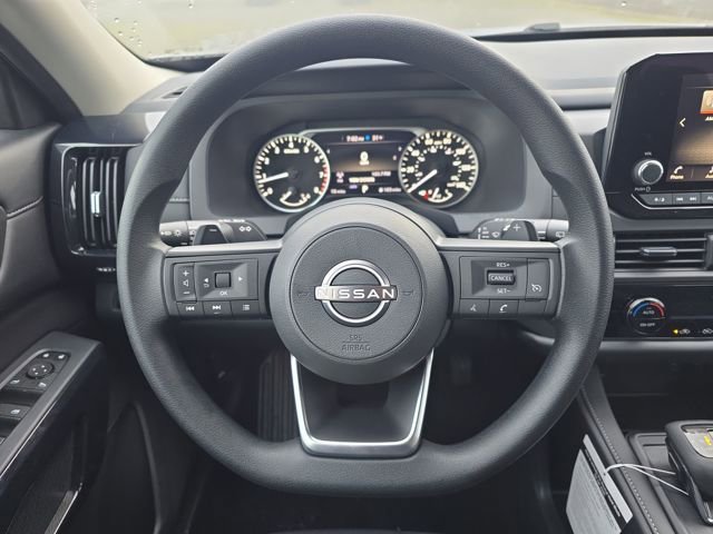 New 2025 Nissan Pathfinder S image 19