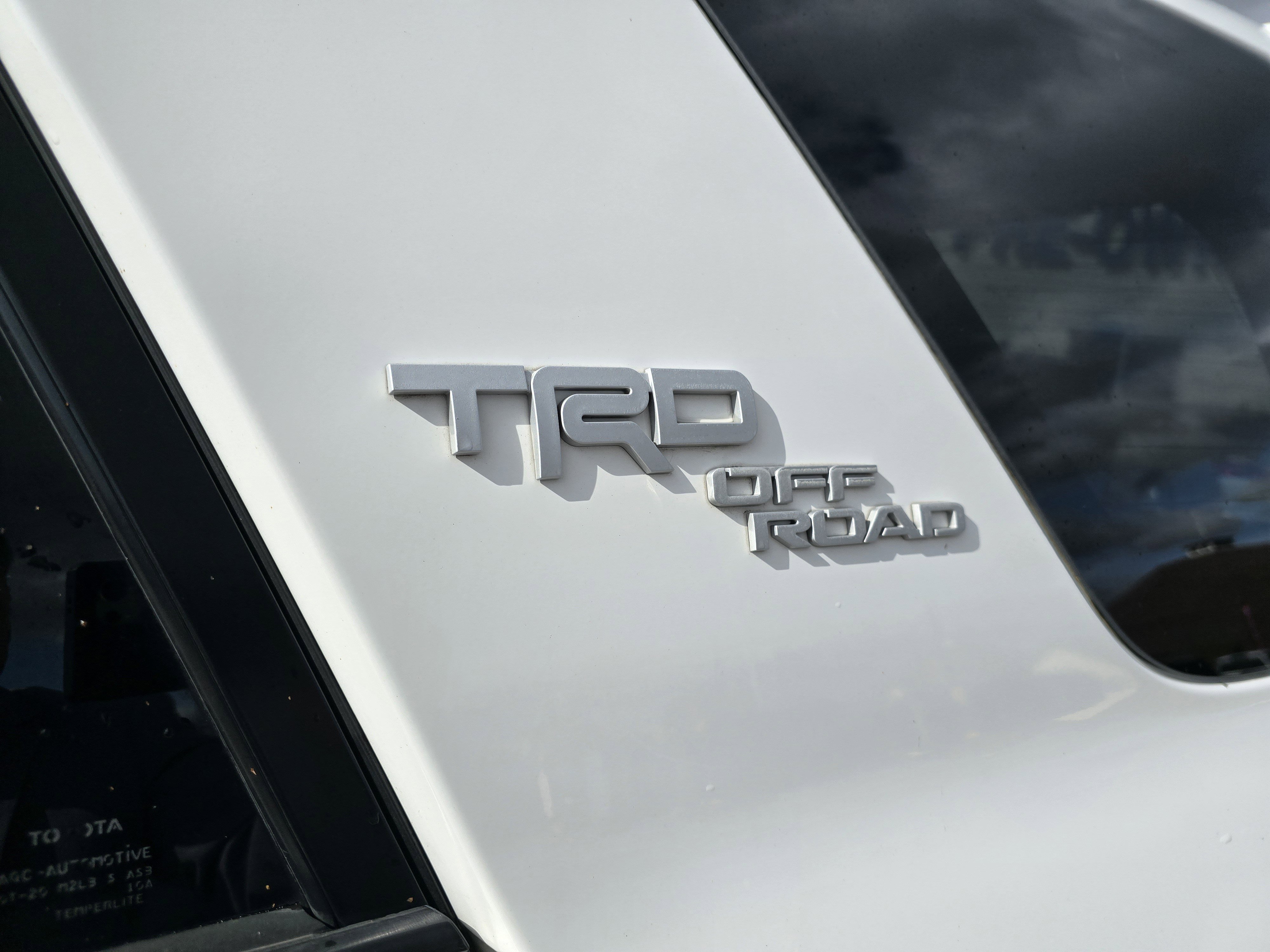 Used 2018 Toyota 4Runner TRD Off-Road image 10