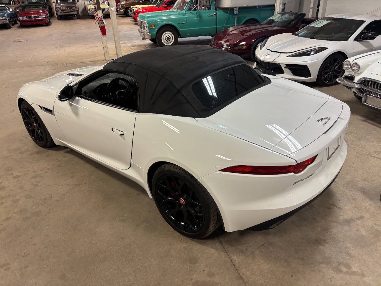 Used 2014 Jaguar F-TYPE Convertible RWD image 18